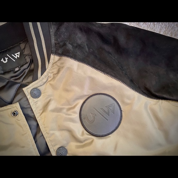 True Religion Designer Jacket - Picture 5 of 8